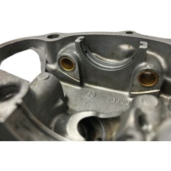 Overhaul of Rocker Arm Axle Bearing, complete, price applies to both axles (please include cylinder head cover and rocker arms/axles)